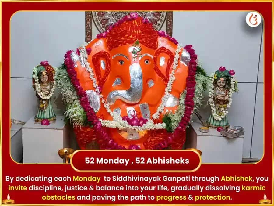 Somvar Visesh Sri Siddhivinayak Ganpati Weekly Nariyal & Durva  Daan puja gallery 2